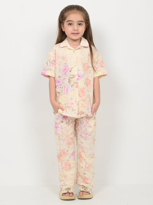Imported Crinkle Vintage Bloom 2 Piece Set (Vanilla)