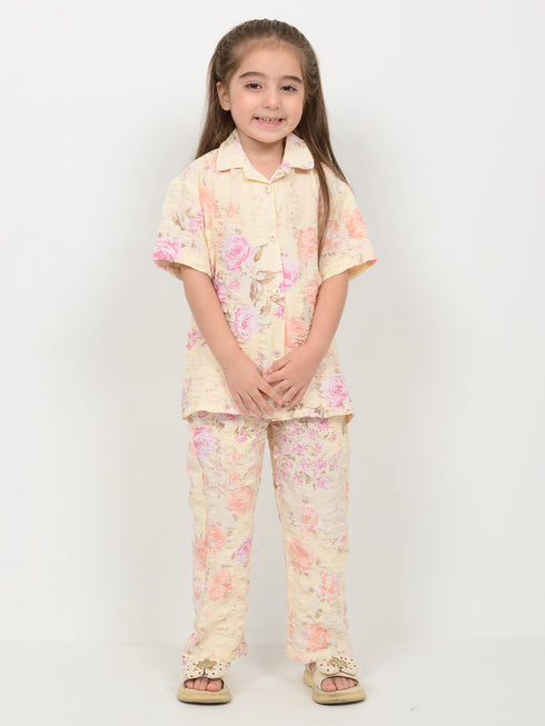 Imported Crinkle Vintage Bloom 2 Piece Set (Vanilla)