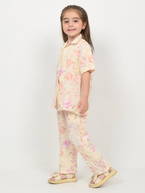 Imported Crinkle Vintage Bloom 2 Piece Set (Vanilla)