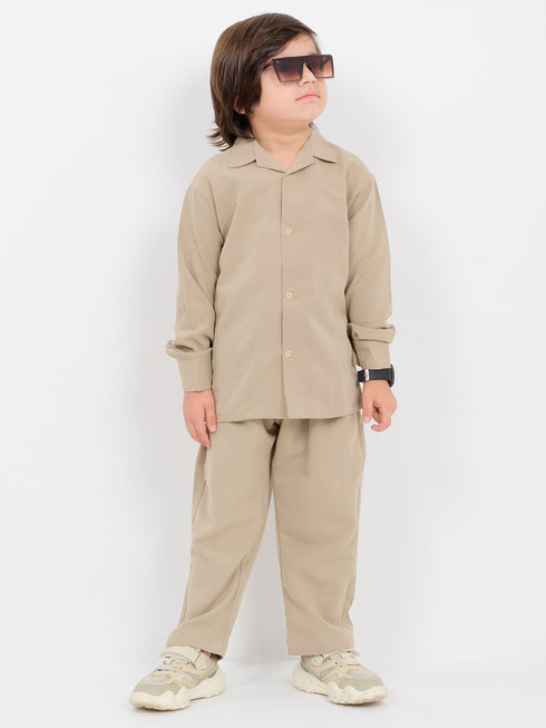 Eastern Starry Embossed Wash & Wear 2 Piece Set (Warm Beige)