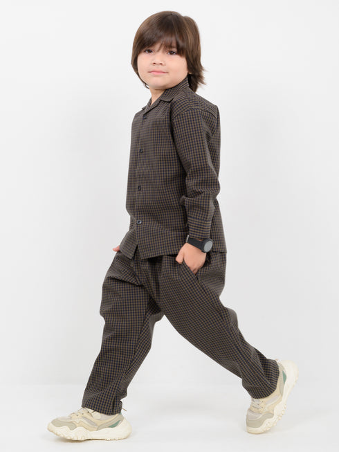 Checkered Imported Water Proof Wash & Wear 2 Piece Set