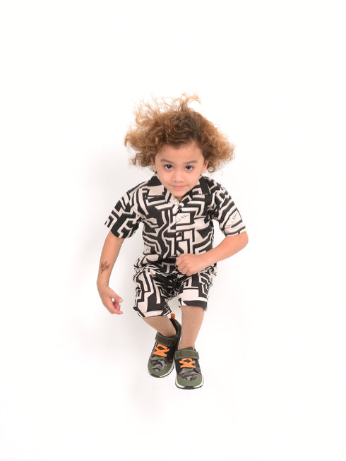 Maze Printed Imported Linen Set